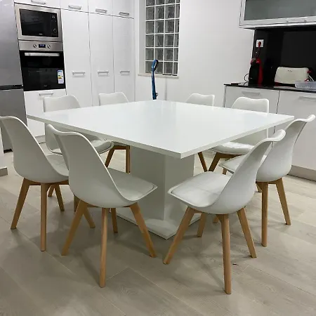 Torrezinha- Moradia Moderna Em Com Piscina Сasa de vacaciones Salir de Porto